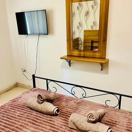 2-br - A Few Minutes Wlk To Seafront *
