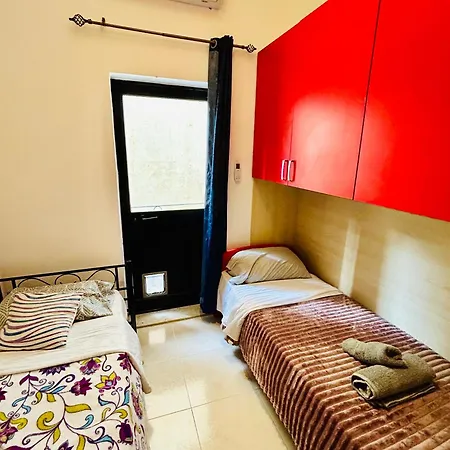 2-br - A Few Minutes Wlk To Seafront * Sliema