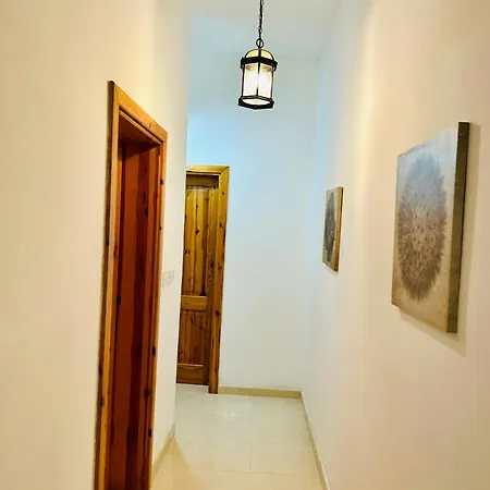 Apartment 2-br - A Few Minutes Wlk To Seafront Sliema