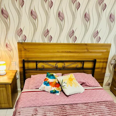 2-br - A Few Minutes Wlk To Seafront * Sliema